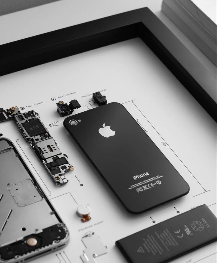 iPhone - 4